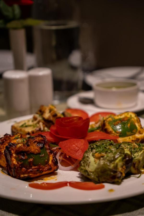 Hotel Barsana Boutique - Pure Vegetarian 3*