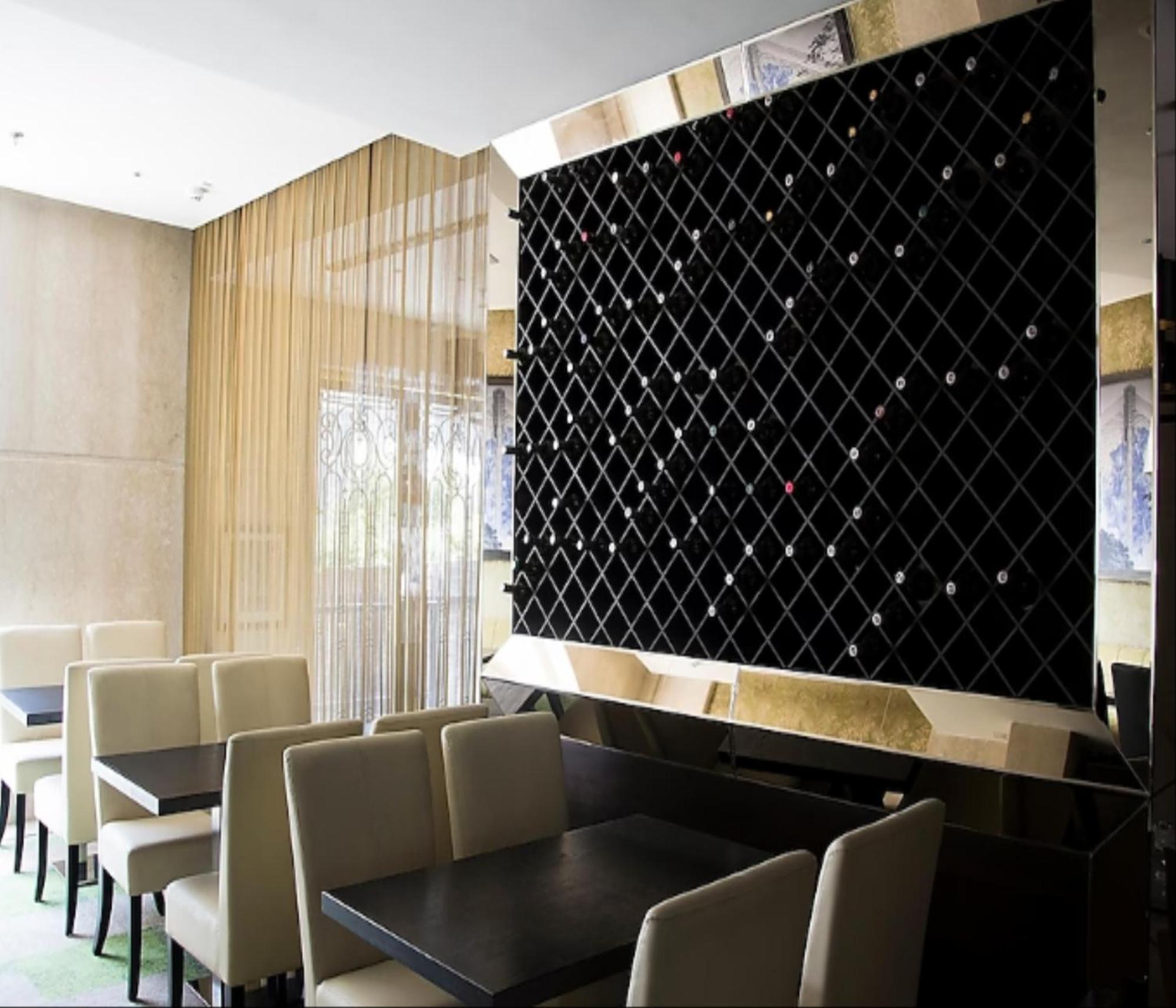 Barsana Boutique - Pure Vegetarian 3* Kolkata